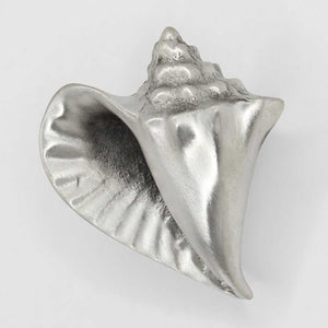 Conch shell knob