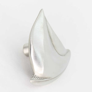 Left facing Sailboat knob - angled
