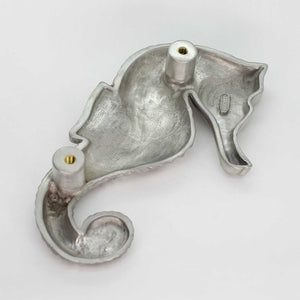 Left Facing Seahorse Pull - back