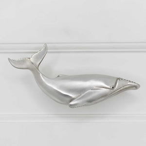 Humpback whale pull